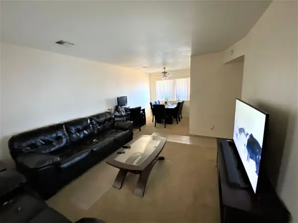 8148 W Avalon Dr, Phoenix, AZ 85033