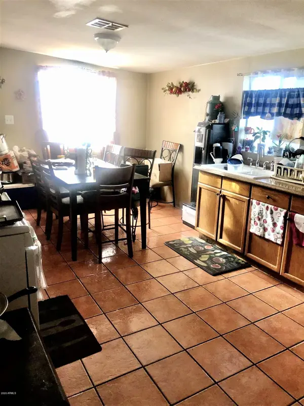 4110 North 30th Avenue, Phoenix, AZ 85017