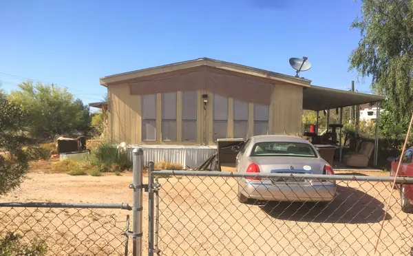 10008 E Akron St., Mesa, AZ 85207
