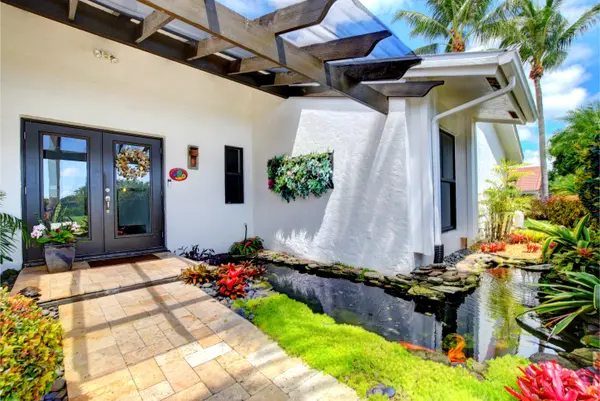 688 East Lakewoode Circle, Delray Beach, FL 33445