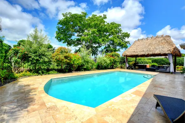 688 East Lakewoode Circle, Delray Beach, FL 33445