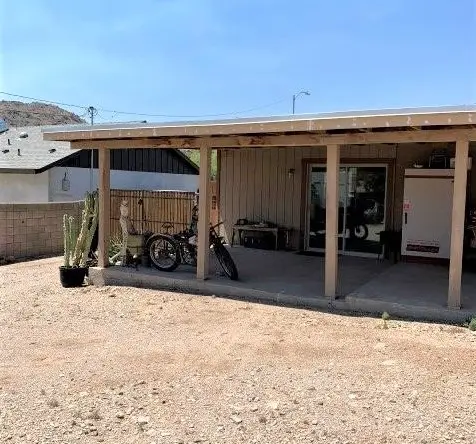 1423 E Cholla St  Phoenix, AZ 85020
