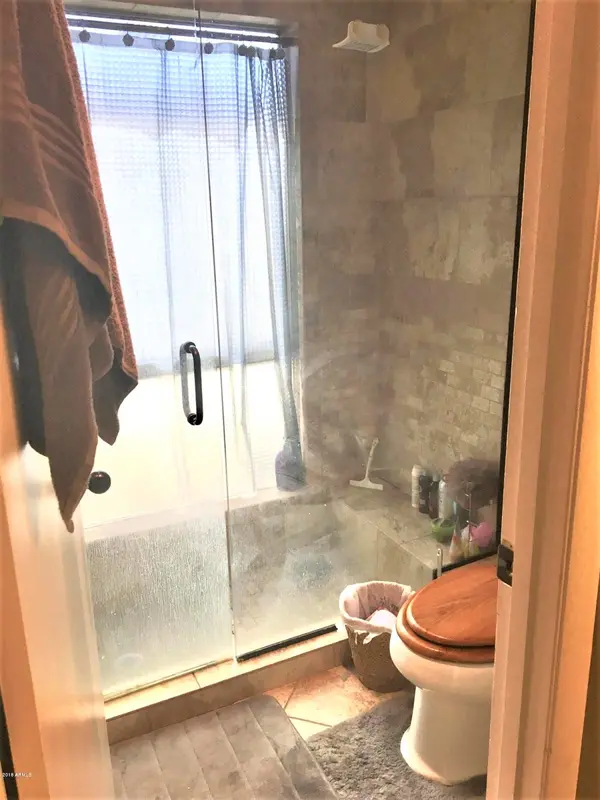 10429 N 49th Ave, Glendale, AZ 85302