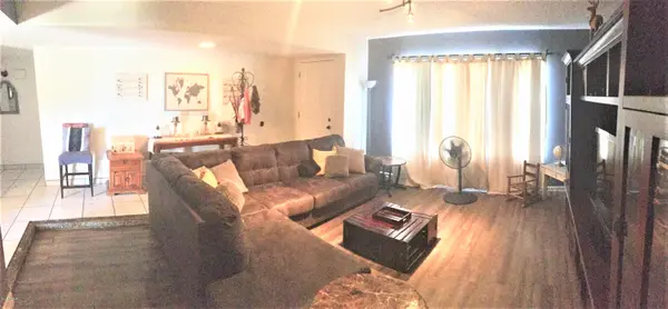 10429 N 49th Ave, Glendale, AZ 85302