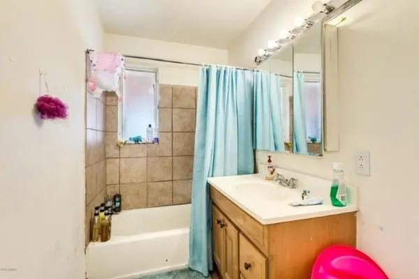 2905 W Solano Dr N Phoenix, Az 85017,
