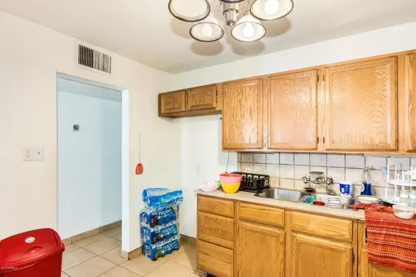 2905 W Solano Dr N  Phoenix, Az 85017,