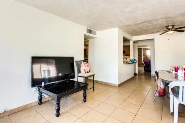 2905 W Solano Dr N  Phoenix, Az 85017,