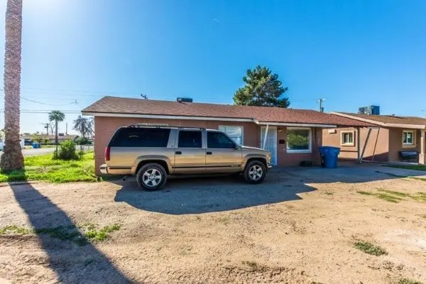 2905 W Solano Dr N  Phoenix, Az 85017,