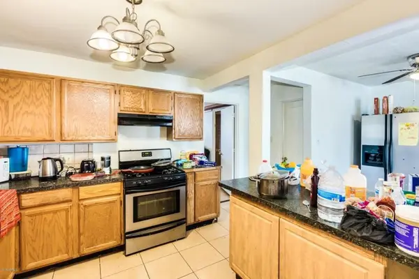2905 W Solano Dr N  Phoenix, Az 85017,