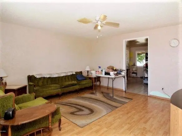 14460 N 40th Pl  Phoenix, Az 85032,