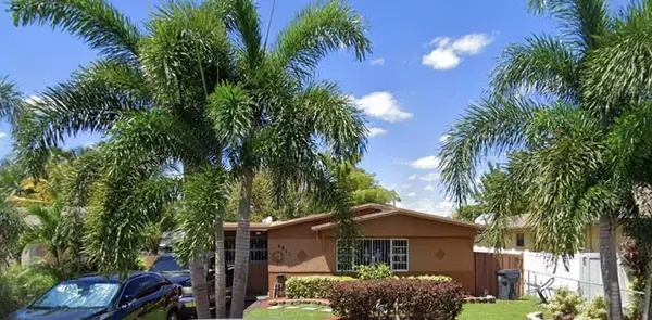 4911 SW 19 St. West Park, Fl 33023,