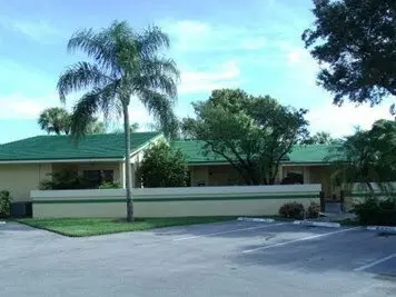 6403 W Oakland Park Blvd #3 Lauderhill, Fl 33313,