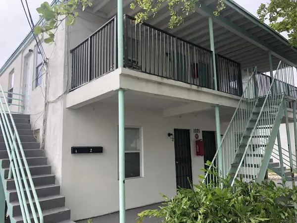1021 14th St., West Palm Beach 33401,