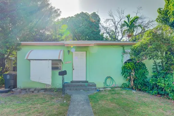 12225 NE 11 Ct, North Miami 33161,