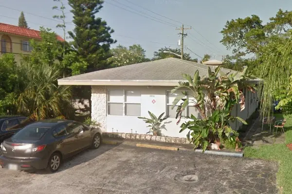 1050 NE 9th Ave, Fort Lauderdale 33304,