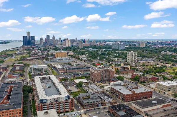 2987 Franklin St #8, Detroit, MI 48207
