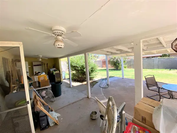 1427 E El Camino Dr, Phoenix, AZ 85020