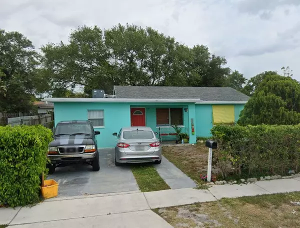 142 W 34th St Riviera Beach, Fl 33404, 