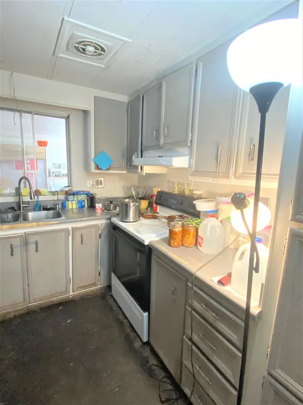 665 S 93rd Way, Mesa, AZ 85208
