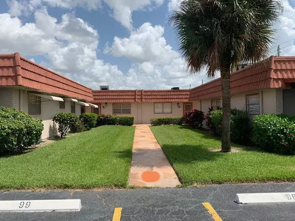 97 Seville Ln, Unit #x Delray Beach, FL 33446