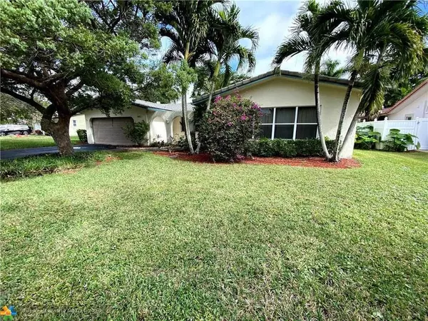 4125 Northwest 103rd Drive, Coral Springs, FL 33065