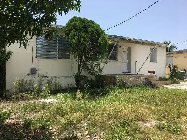 719 SW 8th Ave Hallandale Beach, Fl 33009,