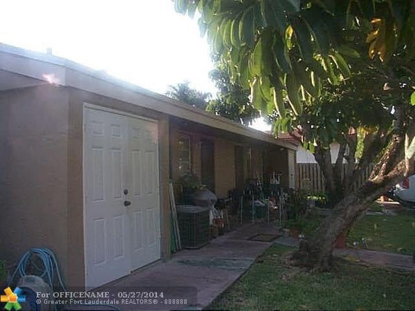 206 NE 1st Ct unit #1-2 East Dania Beach, Fl 33004,