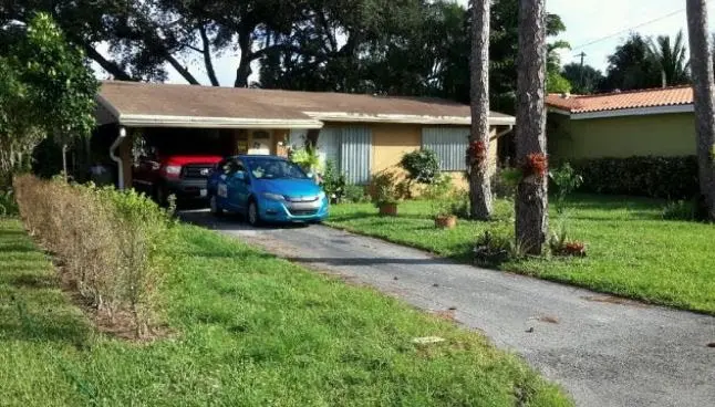 1547 NE 39th St Oakland Park, Fl 33334,