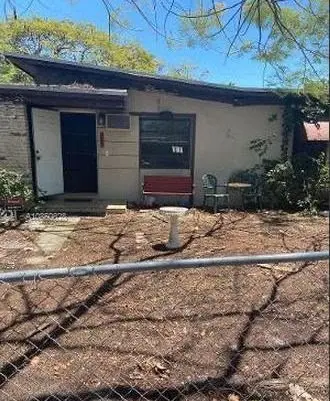 14055 NW 5th Pl North Miami, Fl 33168,