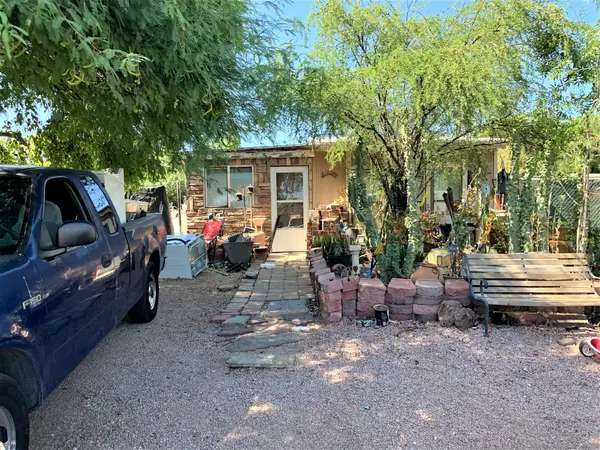 7902 East Irwin Avenue, Mesa, AZ 85209
