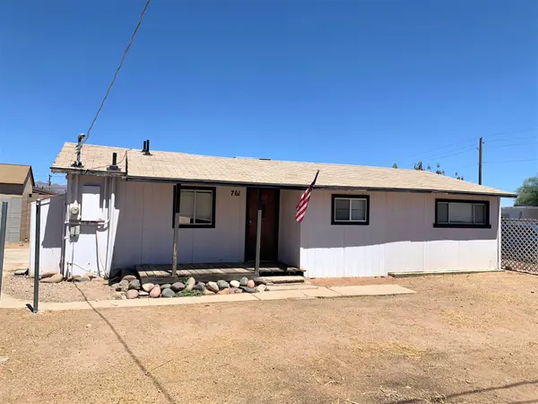 761 S Ocotillo Dr, Apache Junction, AZ 85120