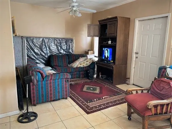407 N 31st Ave Phoenix AZ 85009