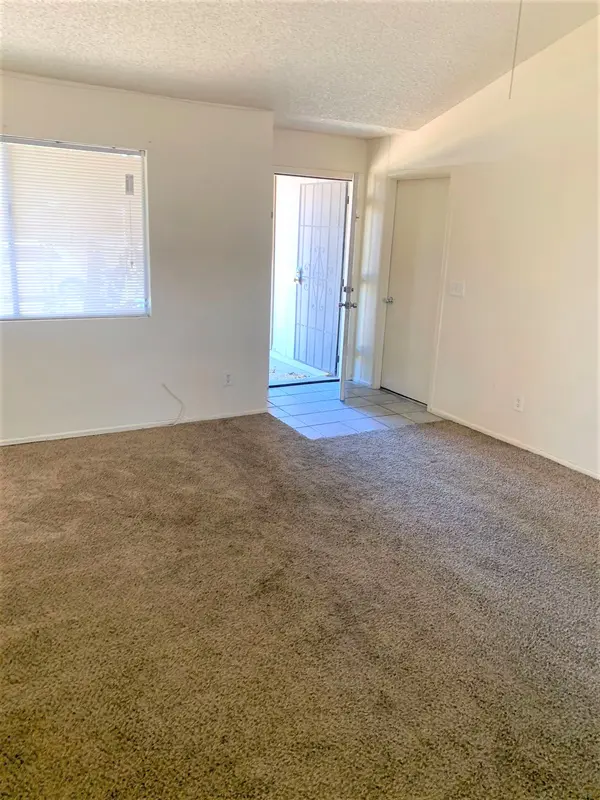 7701 W Minnezona, Phoenix Az 85033,
