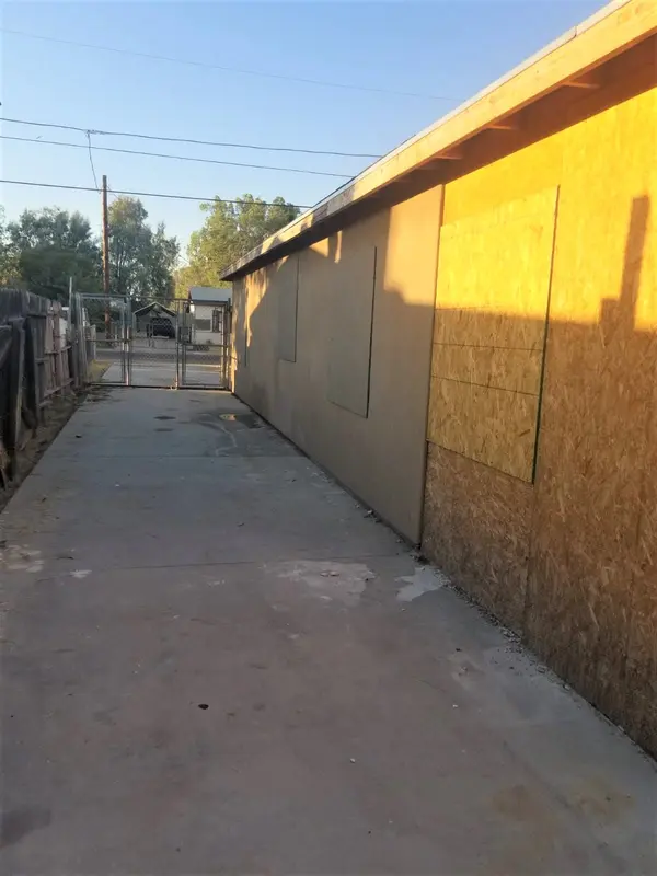 1927 W Lawrence Rd, Phoenix, AZ 85015
