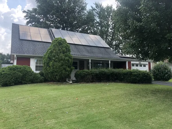 35 Newtown Ln, Willingboro, NJ 08046