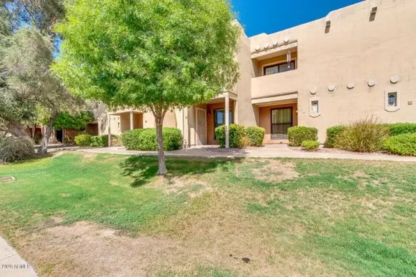 1425 E Desert Cove Ave Phoenix #18B, Az 85020,