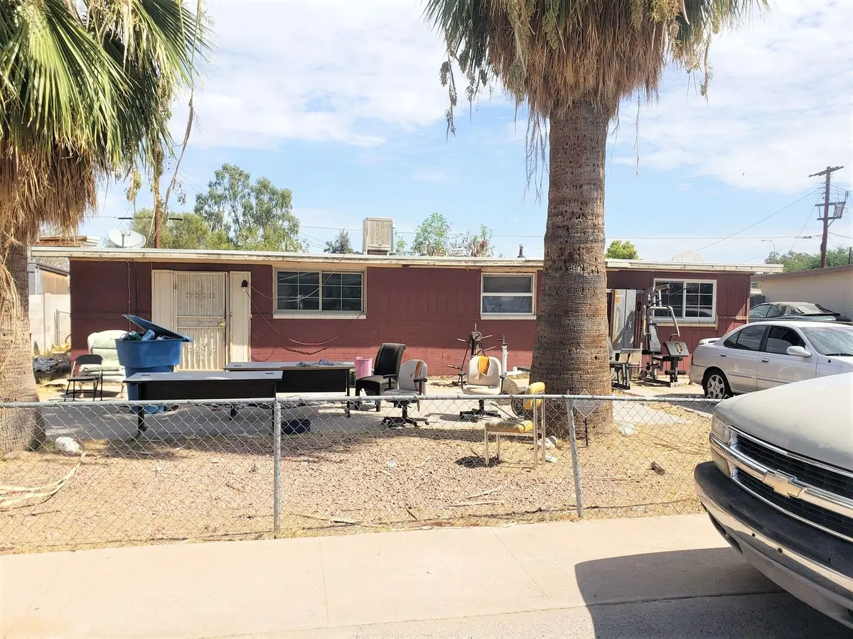 1902 E Lynne Ln, Phoenix, AZ 85042