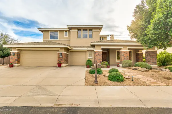 77 East Louis Way, Tempe, AZ 85284