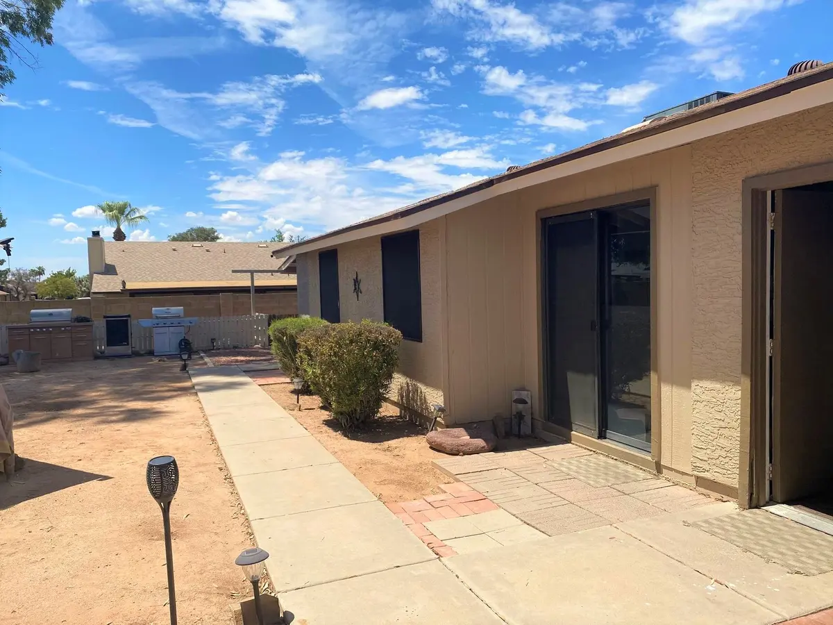 3741 West Wagoner Road, Glendale, AZ 85308