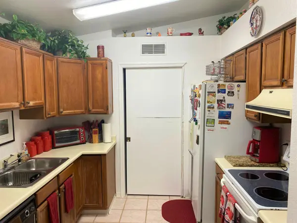 3741 West Wagoner Road, Glendale, AZ 85308