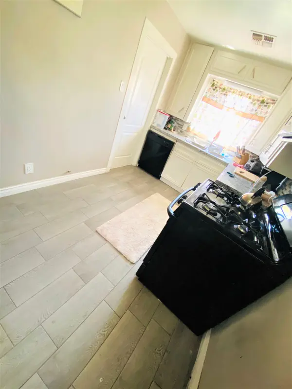 836 E Alta Vista Rd  Phoenix, Az 85042,