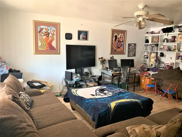 4724 W Monterosa St phoenix AZ 85031