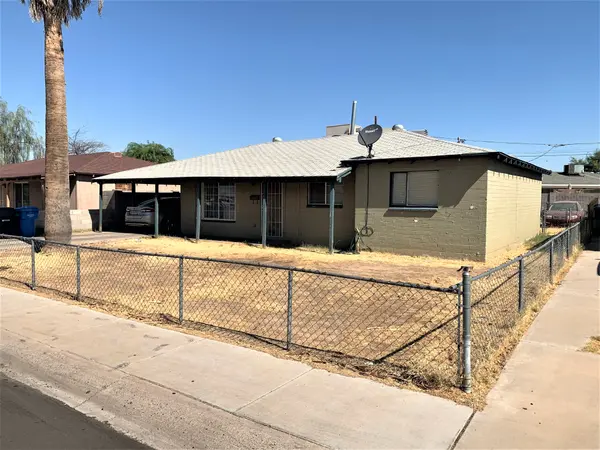 4724 W Monterosa St phoenix AZ 85031