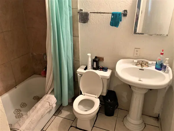 4724 W Monterosa St phoenix AZ 85031