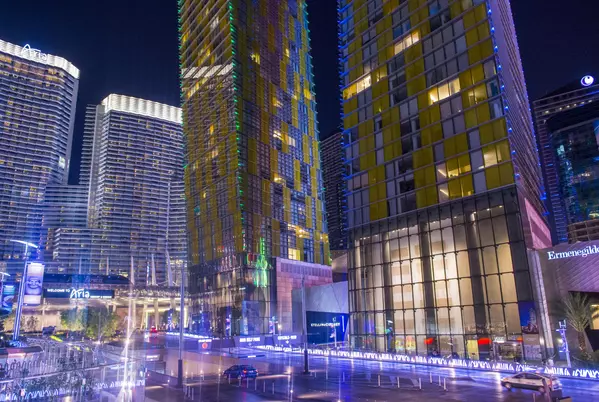 Las Vegas, NV 89158,3722 South Las Vegas Boulevard #2008