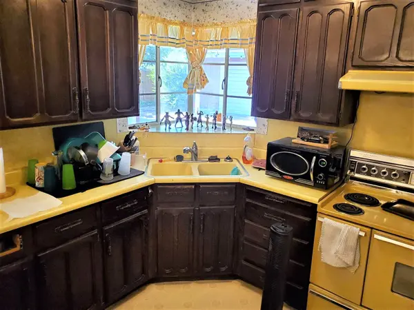 2218 E Fairmount Ave., Phoenix, AZ 85016