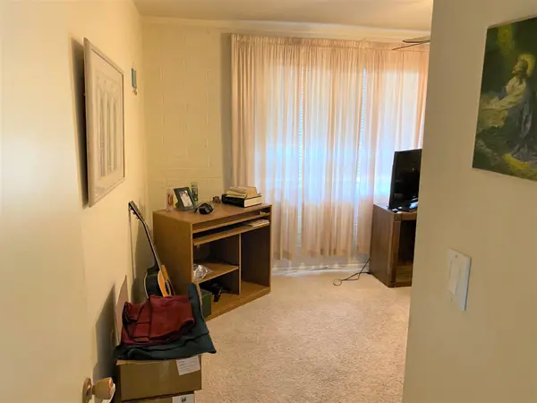 10264 W Snead Cir S, Sun City, AZ 85351