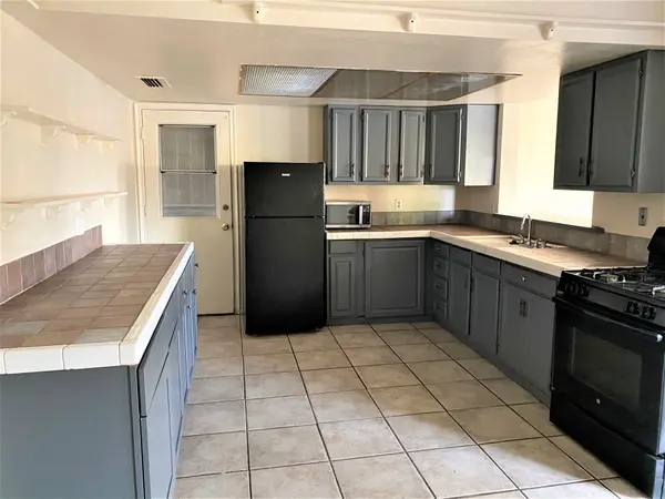 2108 w Wescott Dr Phoenix AZ 85027