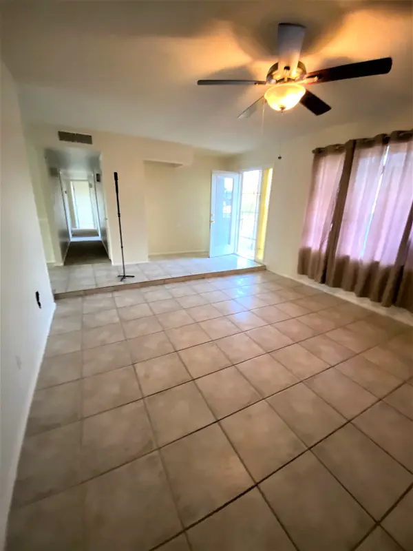 2108 w Wescott Dr Phoenix AZ 85027