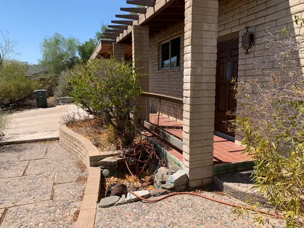 1616 E Calle Santa Cruz, Phoenix, AZ 85022